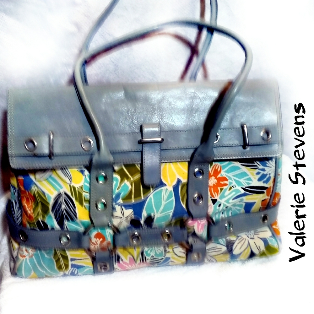 Valerie Stevens large shopping tote in blue floral